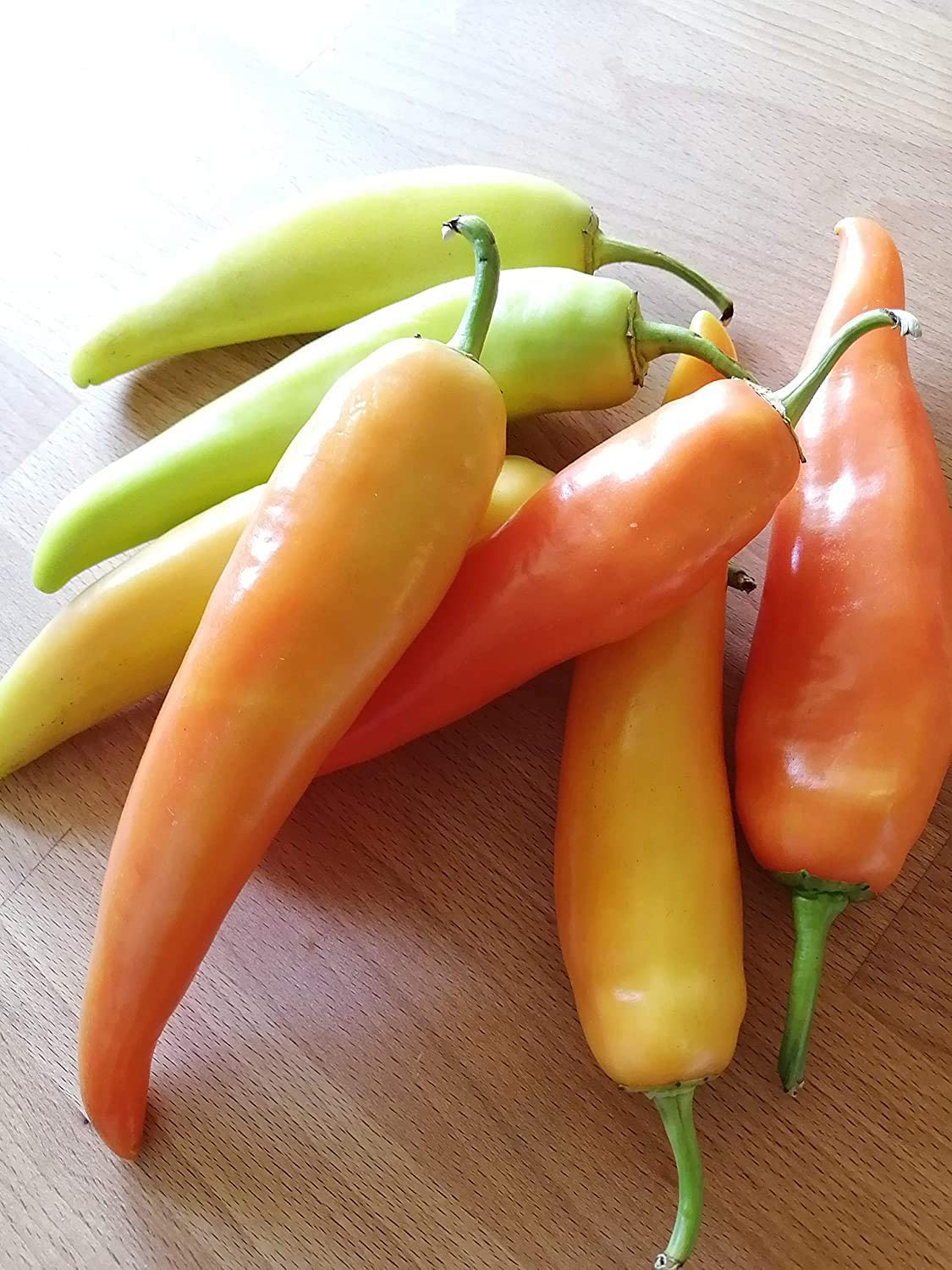 Hundredfold Hungarian Hot Wax Pepper 50 Vegetable Seeds - Capsicum Annuum, Hot Banana, Non-GMO, for Pickle and Roast, Excellent for Container, Patio and Raised Bed